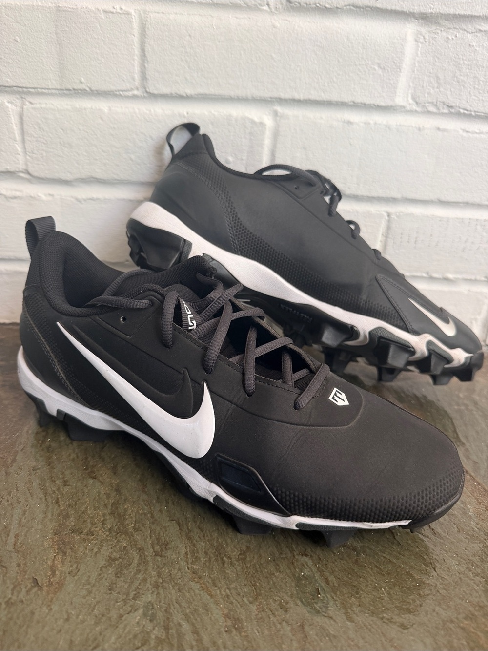 Nike baseball cleats